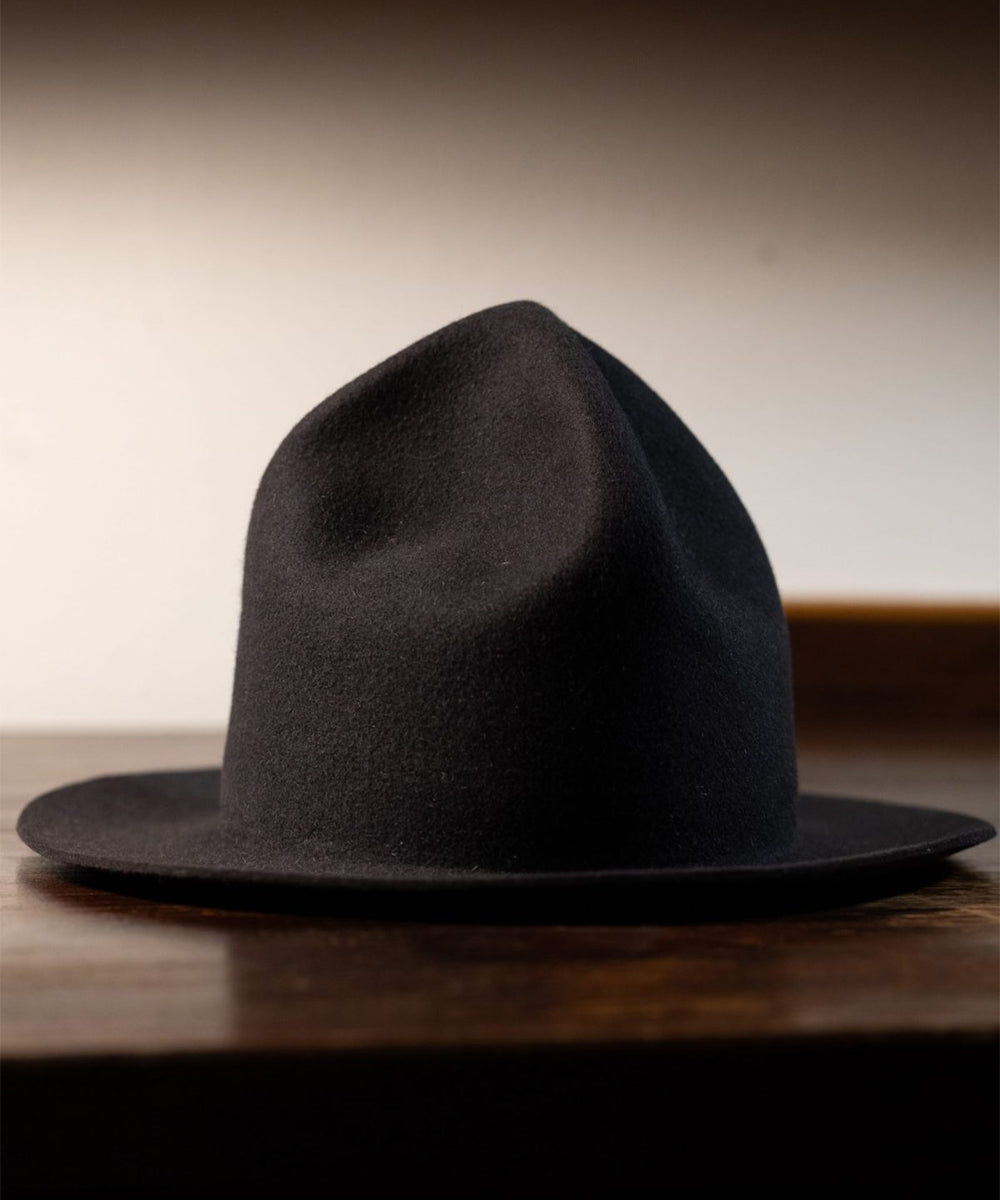 Italian Artisans Col / Mountain Hat