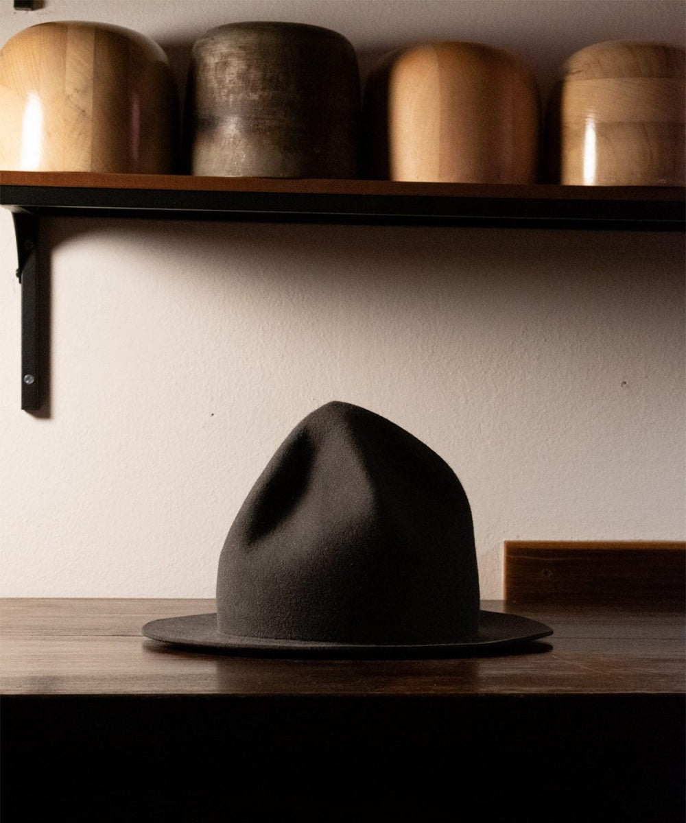 Italian Artisans Col / Mountain Hat
