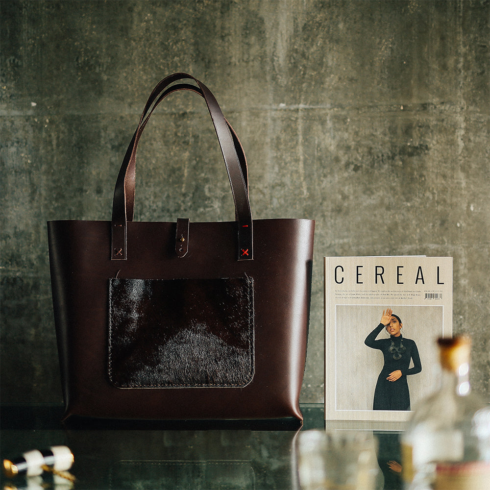 カウレザー Travel Tote Bag(ベジタブルタンニン鞣し) / ダークブラウンレザー
