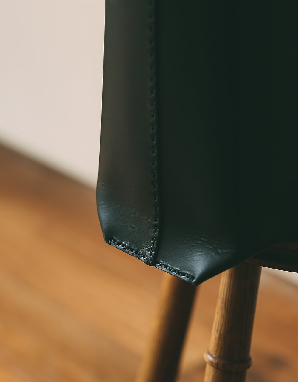 The Blamby Porter(Black Leather)