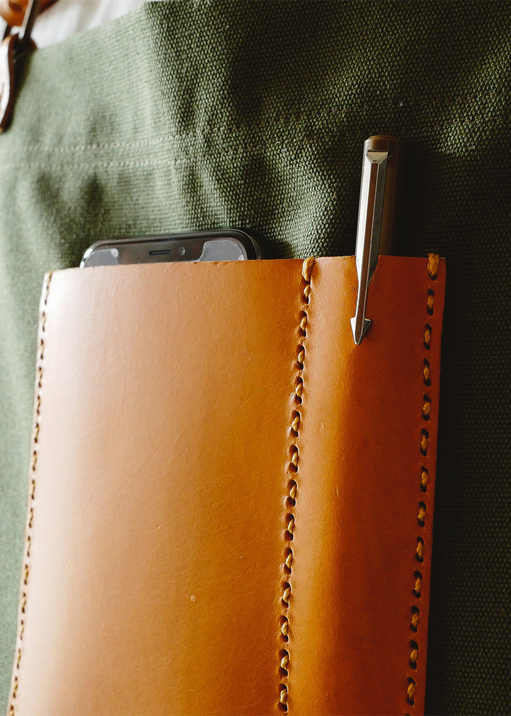 rovermfgco - 14oz Canvas Apron(Camel leather) ( 14ozキャンバスエプロン / キャメルレザー )